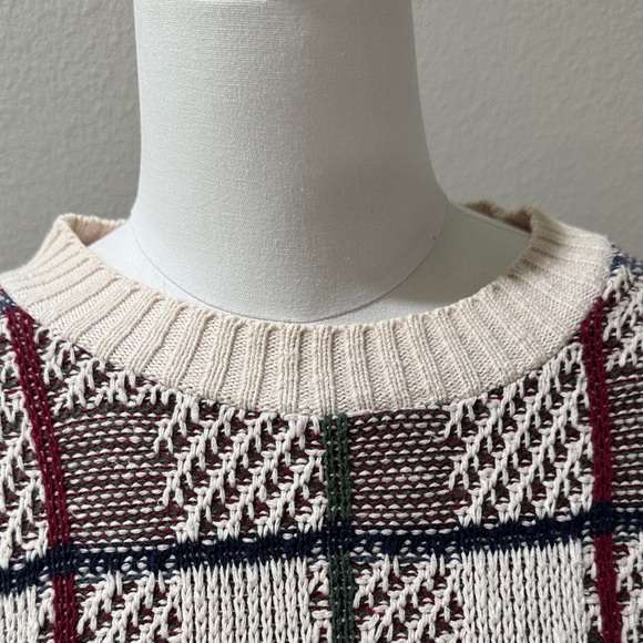 Cambridge Classics Vintage Oversized Plaid Knit Sweater - Cream, Red, Blue Green - Picture 4 of 5